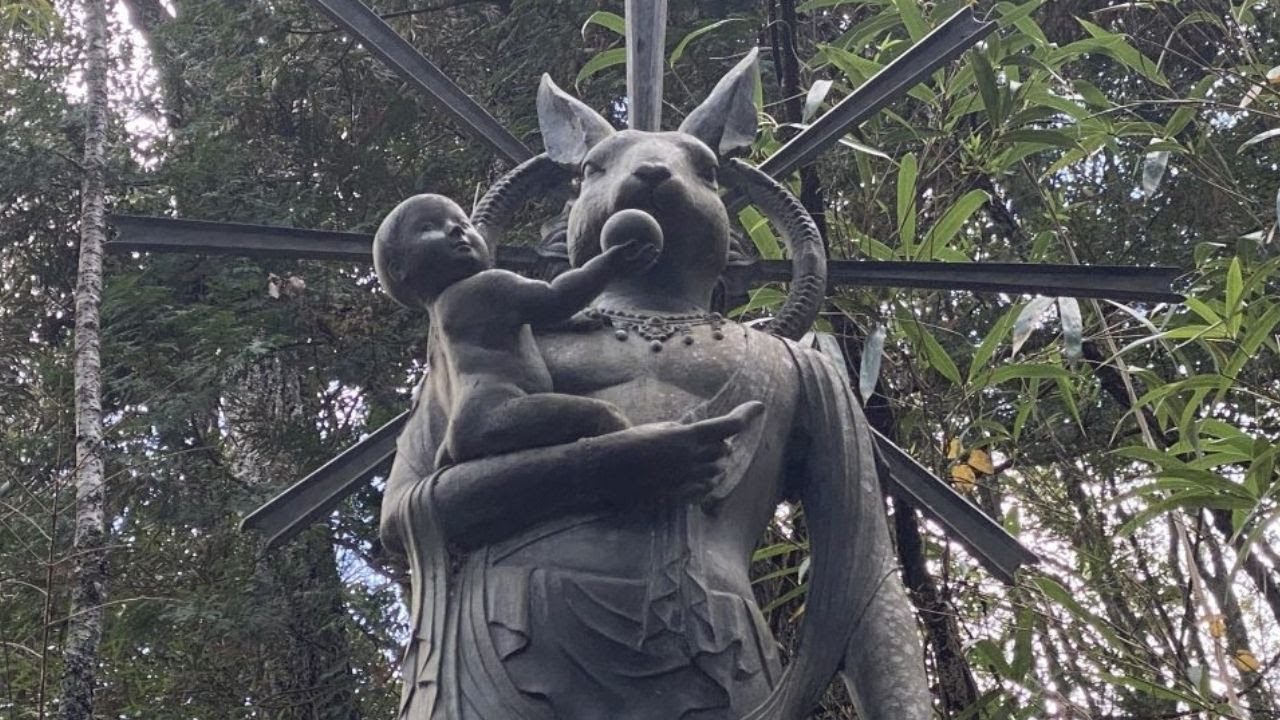 愛知県の自称パワースポット。仏像が密です【岩戸山観世音寺 風天洞】