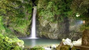 【徳島県のパワースポット】土々呂の滝が期間限定ライトアップ！